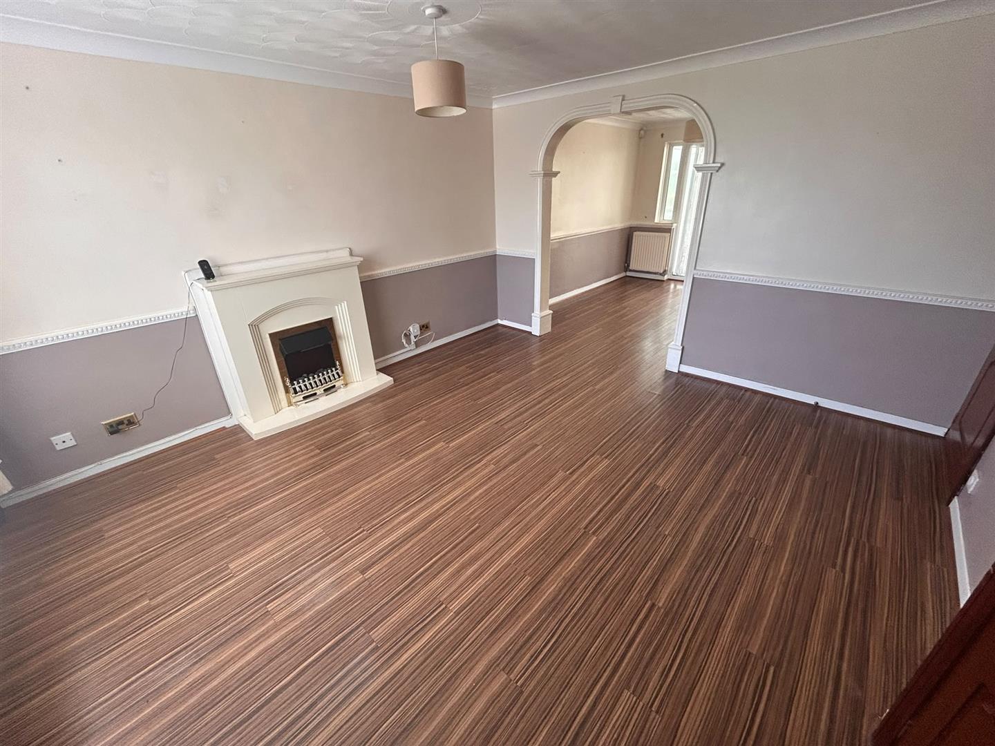 Clos Rhymni, Cwmrhydyceirw, Swansea, SA6 6RB